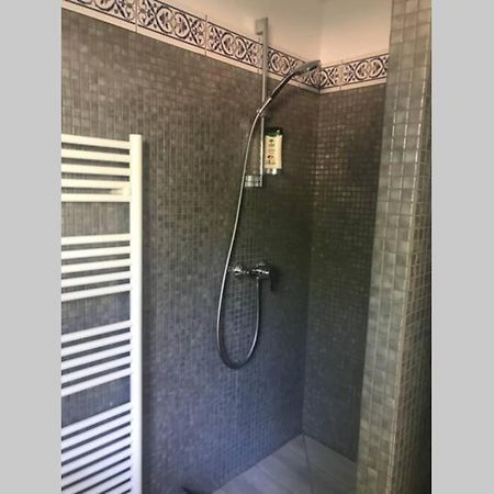 Joli Studio Au Mont St Clair Avec Vue Sur La Mer Διαμέρισμα Σετ Εξωτερικό φωτογραφία