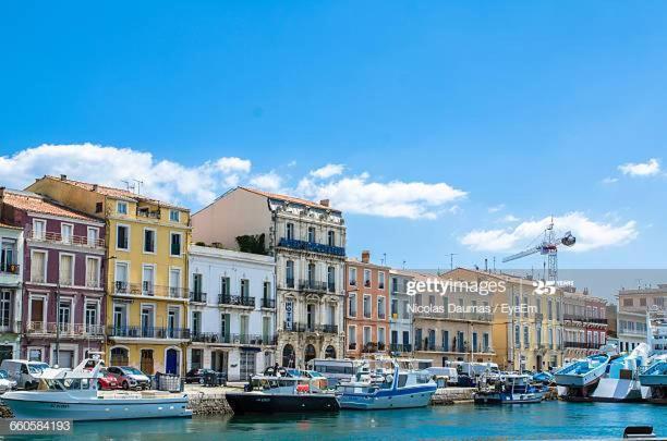 Joli Studio Au Mont St Clair Avec Vue Sur La Mer Διαμέρισμα Σετ Εξωτερικό φωτογραφία